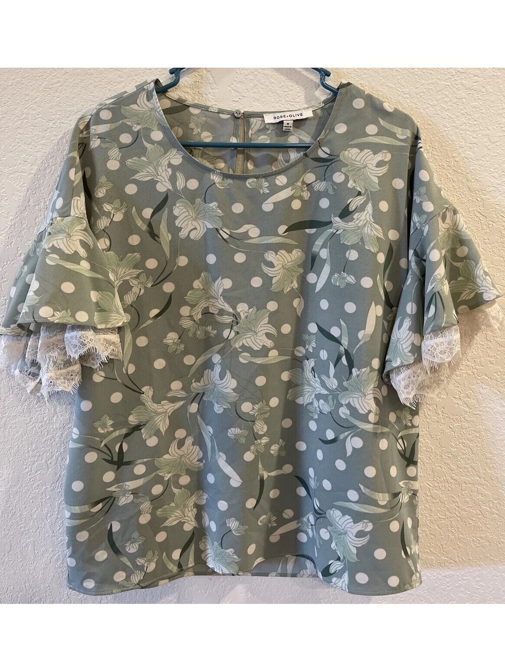 Rose Olive Womens Medium Green Floral Short Sleeved/Bell Sleeved Blouse! A1965